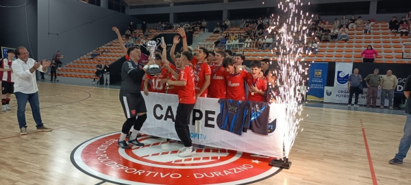 LA ROJA DEL YI METIÓ DOBLETE NACIONAL DE SELECCIONES